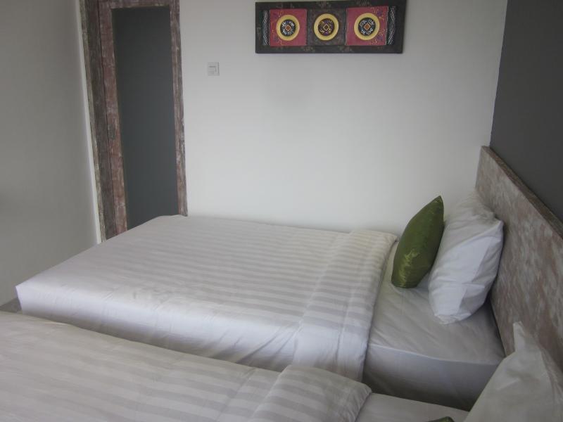 Hotel Sugiras Living Denpasar Zewnętrze zdjęcie